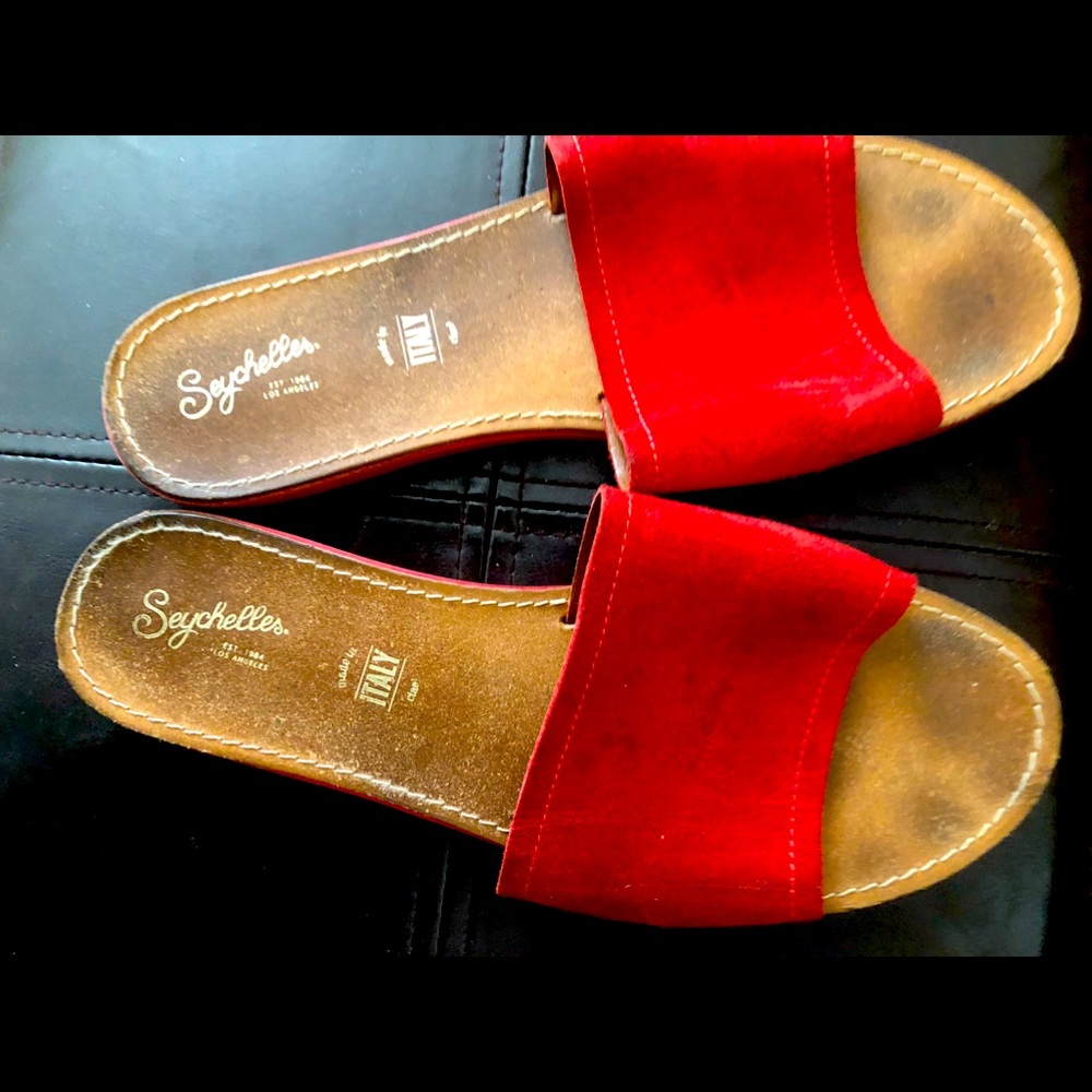 Women’s shoes